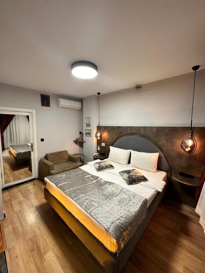 Hotel Corner Hot Provincia di Provincia di Istanbul Esterno foto